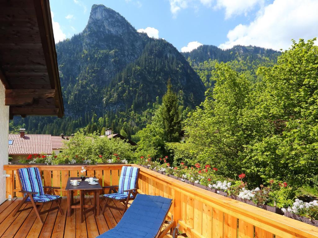Gaestehaus Kemper Oberammergau Rum bild